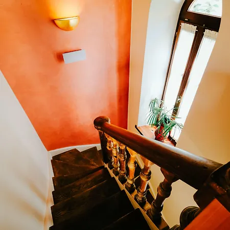 Rodos Niohori Elite Boutique