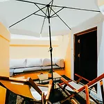Rodos Niohori Elite Boutique מלון 4*